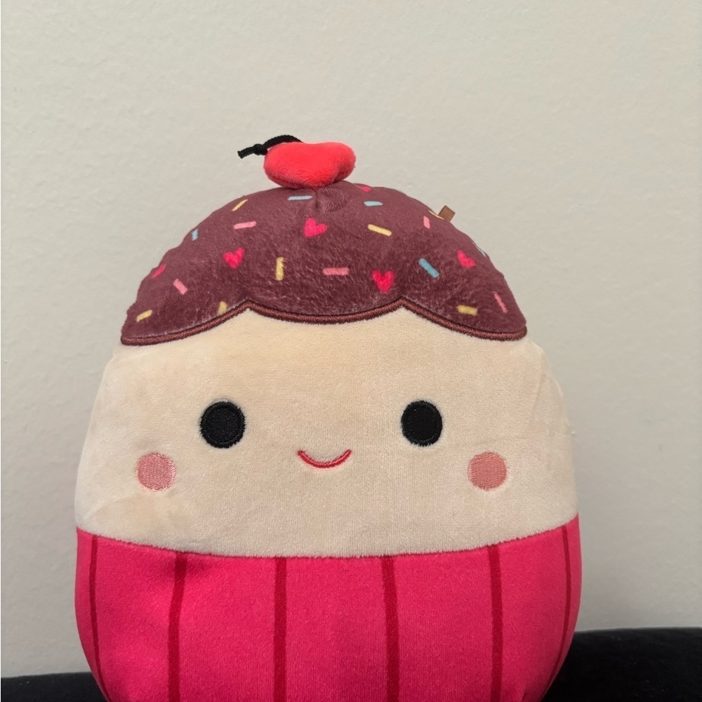Cute Cupcake Squishmallow Plush Toy